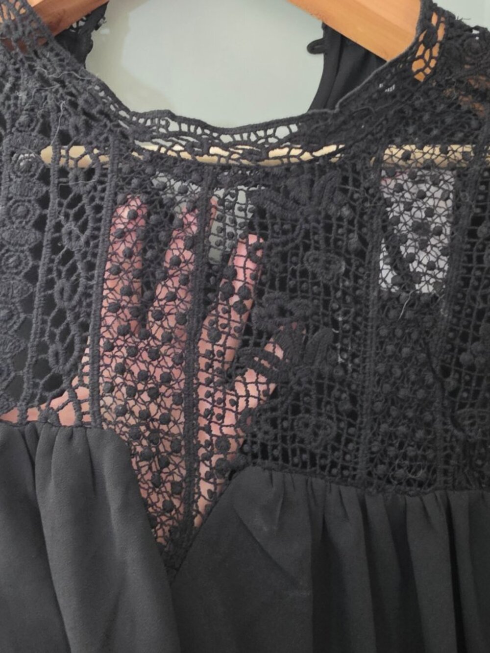 Flowy top - Picture 2 of 4
